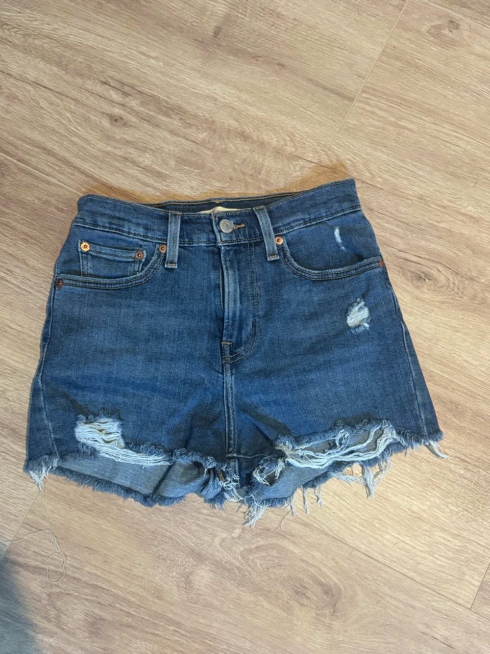 Levi's High Rise Shorts Distressed Denim